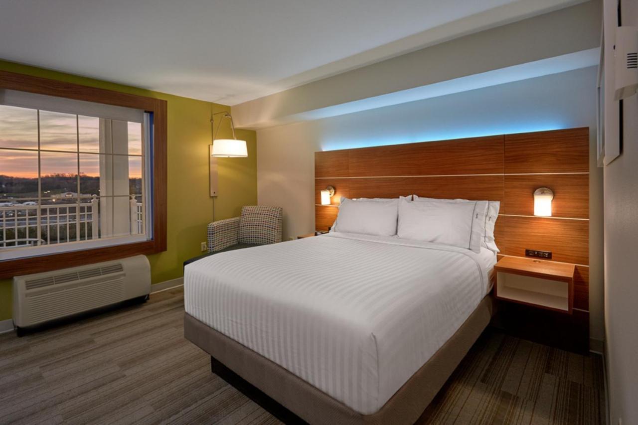 Hotel Express - Sevierville By Ihg